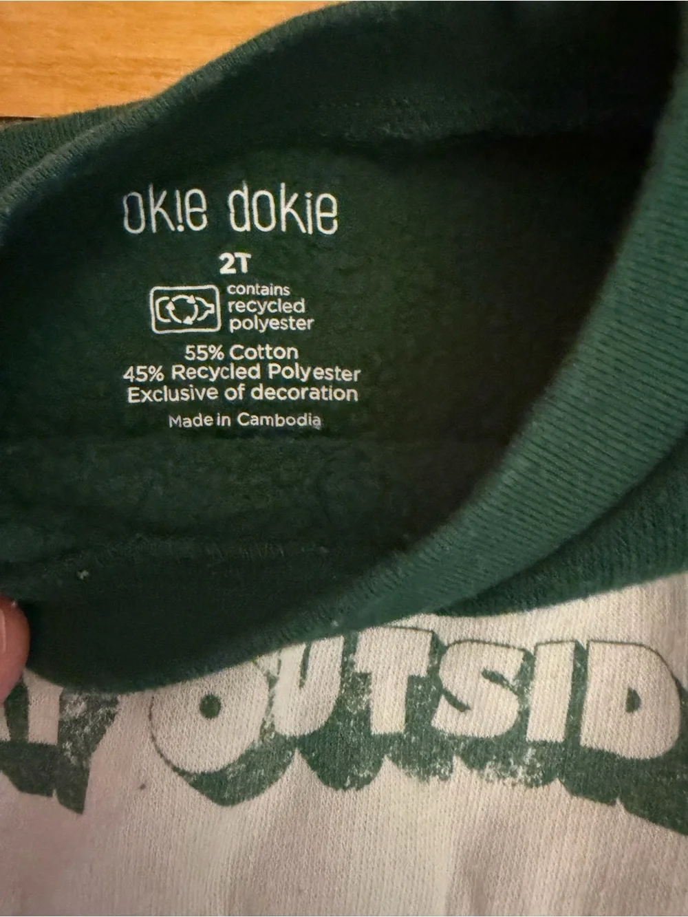 okie dokie Green and White 'Play Outside' sweatsuit- 2T